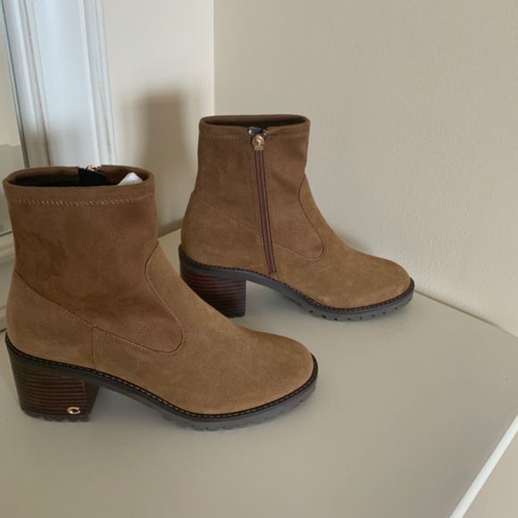 COACH JOY SUEDE LUG SOLE ANKLE BOOTIES BOOTS WOMENS RAW UMBER - Picture 3 of 11